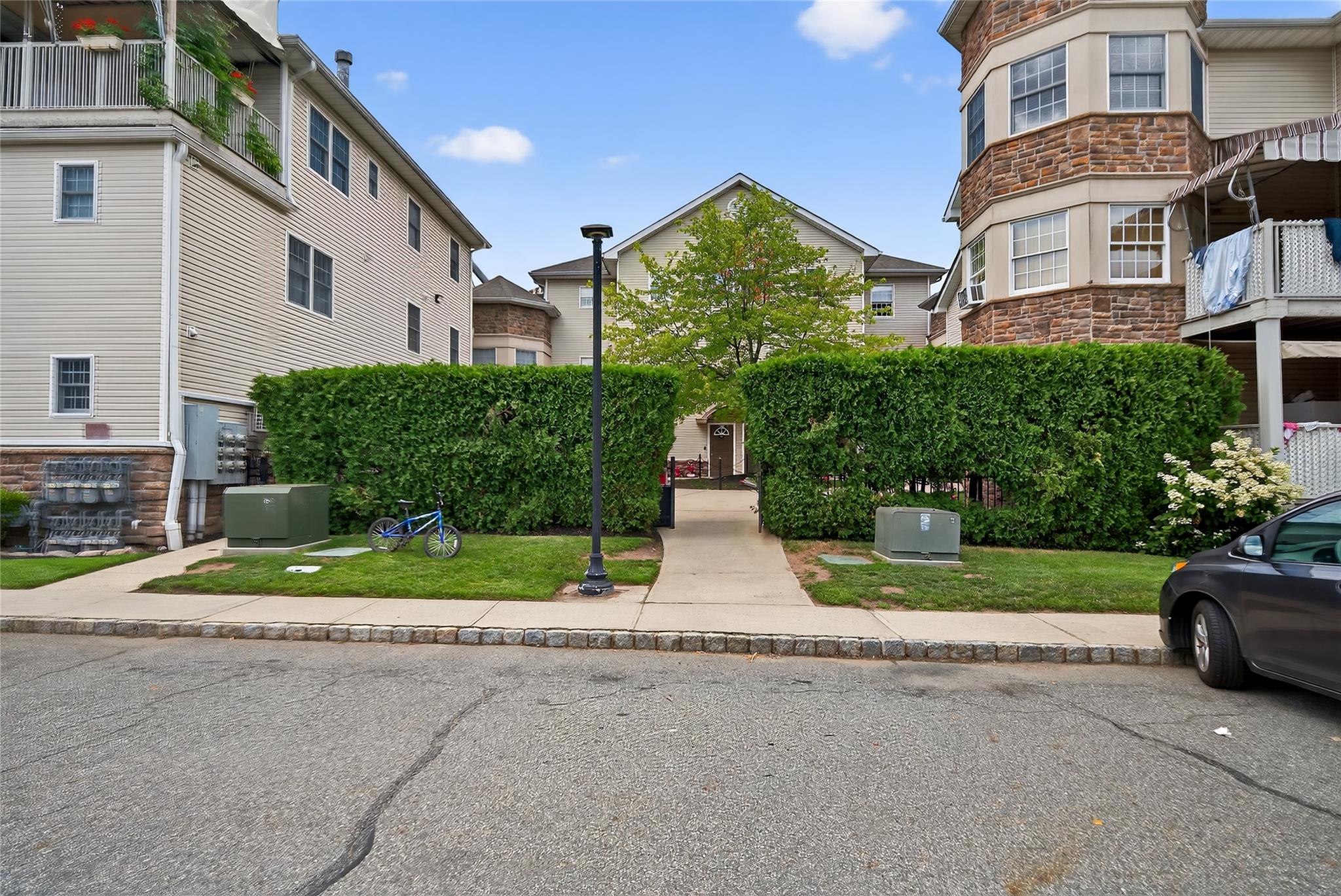 6 Horizon Court 101