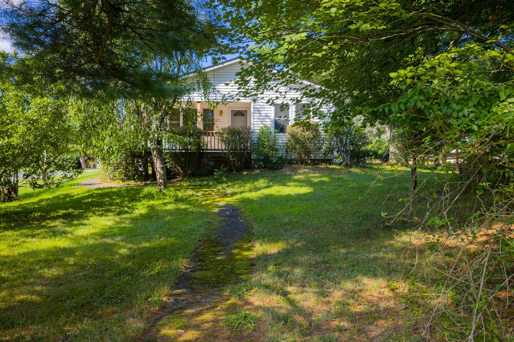 4 Cole Drive
