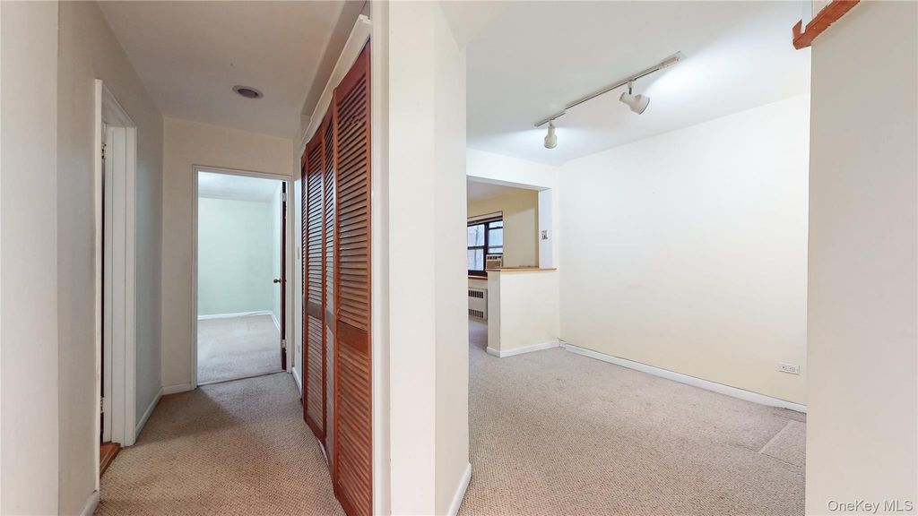 Photo of 102-45 67th Rd Rd #2R, Forest Hills, NY 11375 (MLS # 964159)