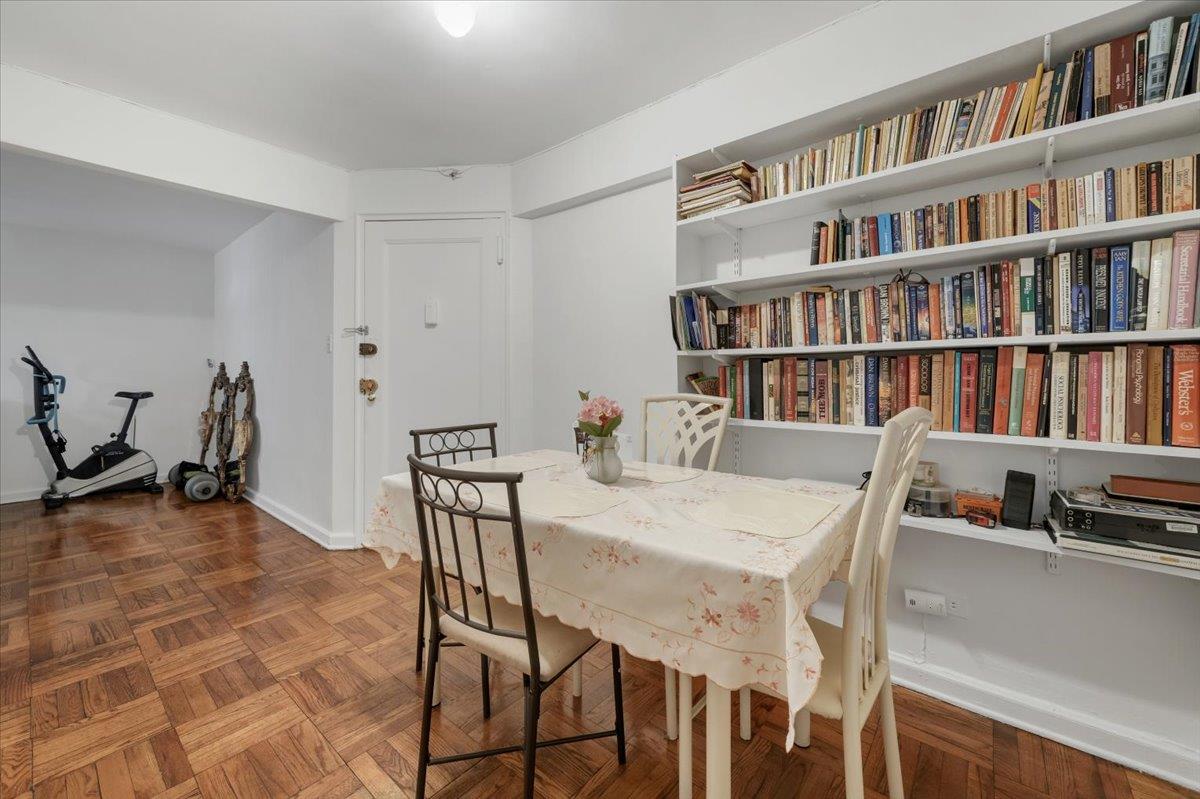 1425 Thieriot Avenue #1N, Bronx, New York image 9