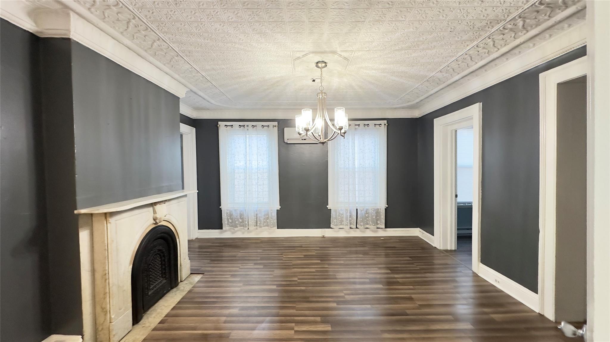 Poughkeepsie, New York 12601, United States, 3 Bedrooms Bedrooms, ,1 BathroomBathrooms,Residential,Active,93311