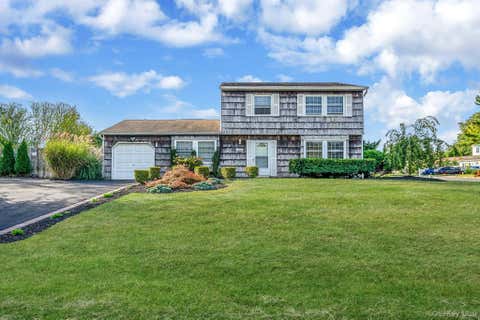 Homes For Sale - 360 Woodside Avenue<br/> Bellport, NY 11713