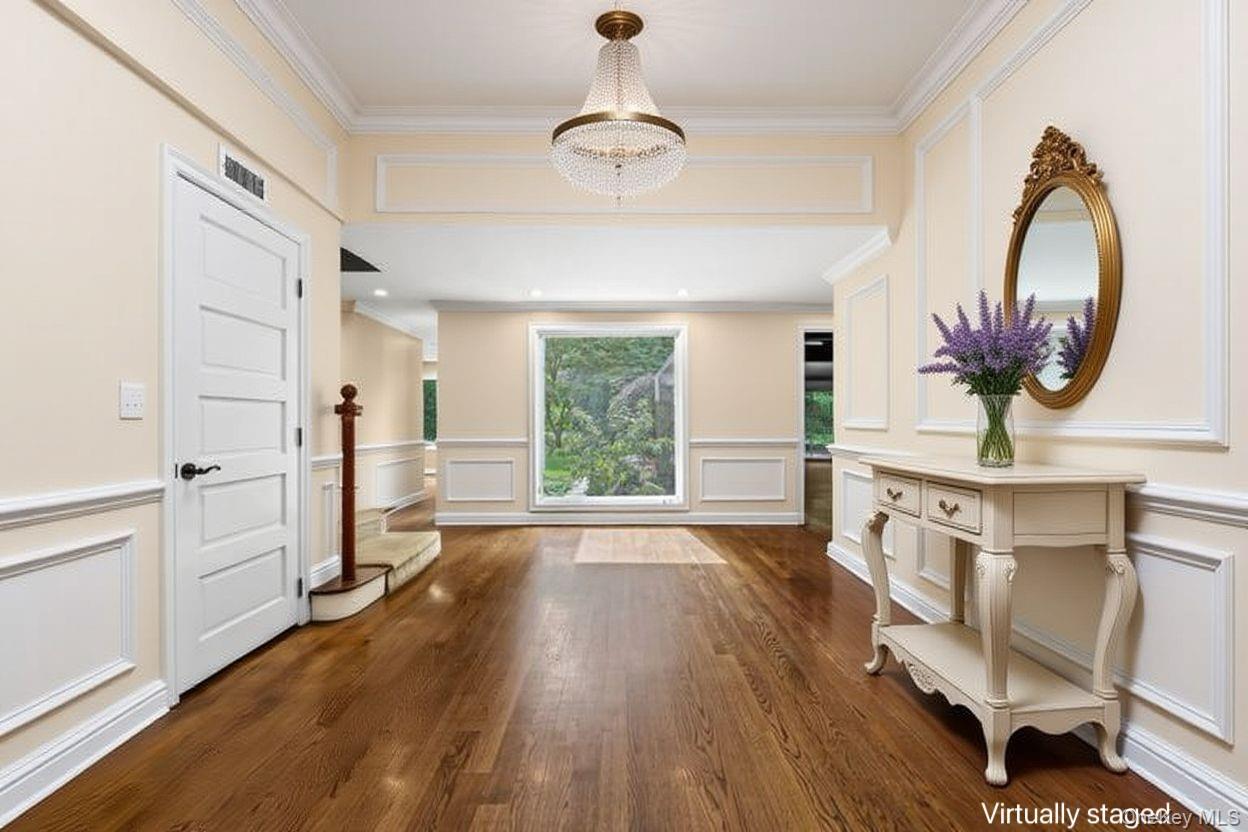 18 Locust Lane