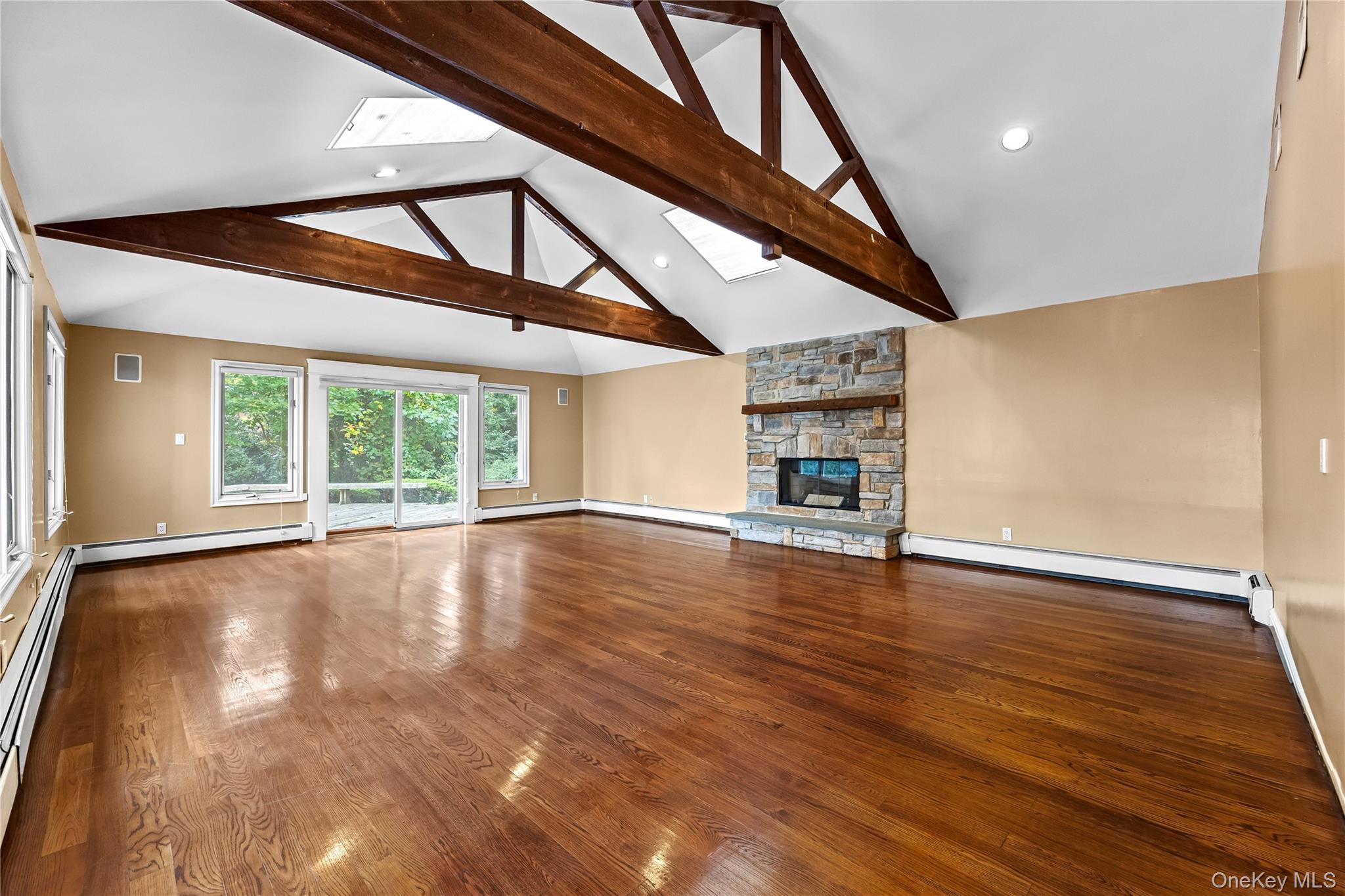 18 Locust Lane