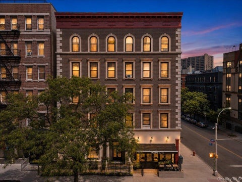 Homes For Sale - 51 W 106th Street #5D<br/> New York (Manhattan), NY 10025