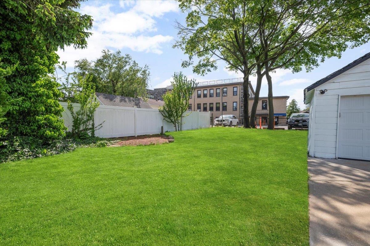 2386 Gale Avenue, Baldwin, New York image 23