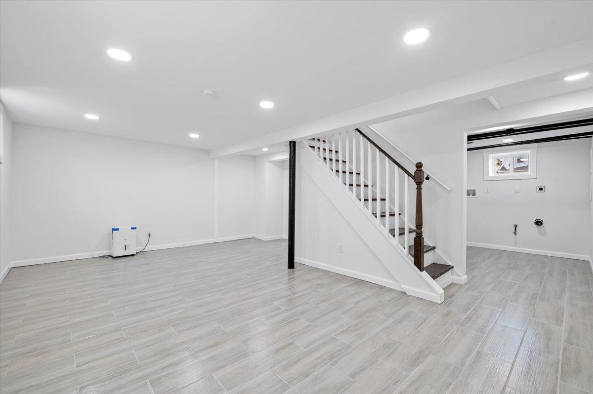 2386 Gale Avenue, Baldwin, New York image 16