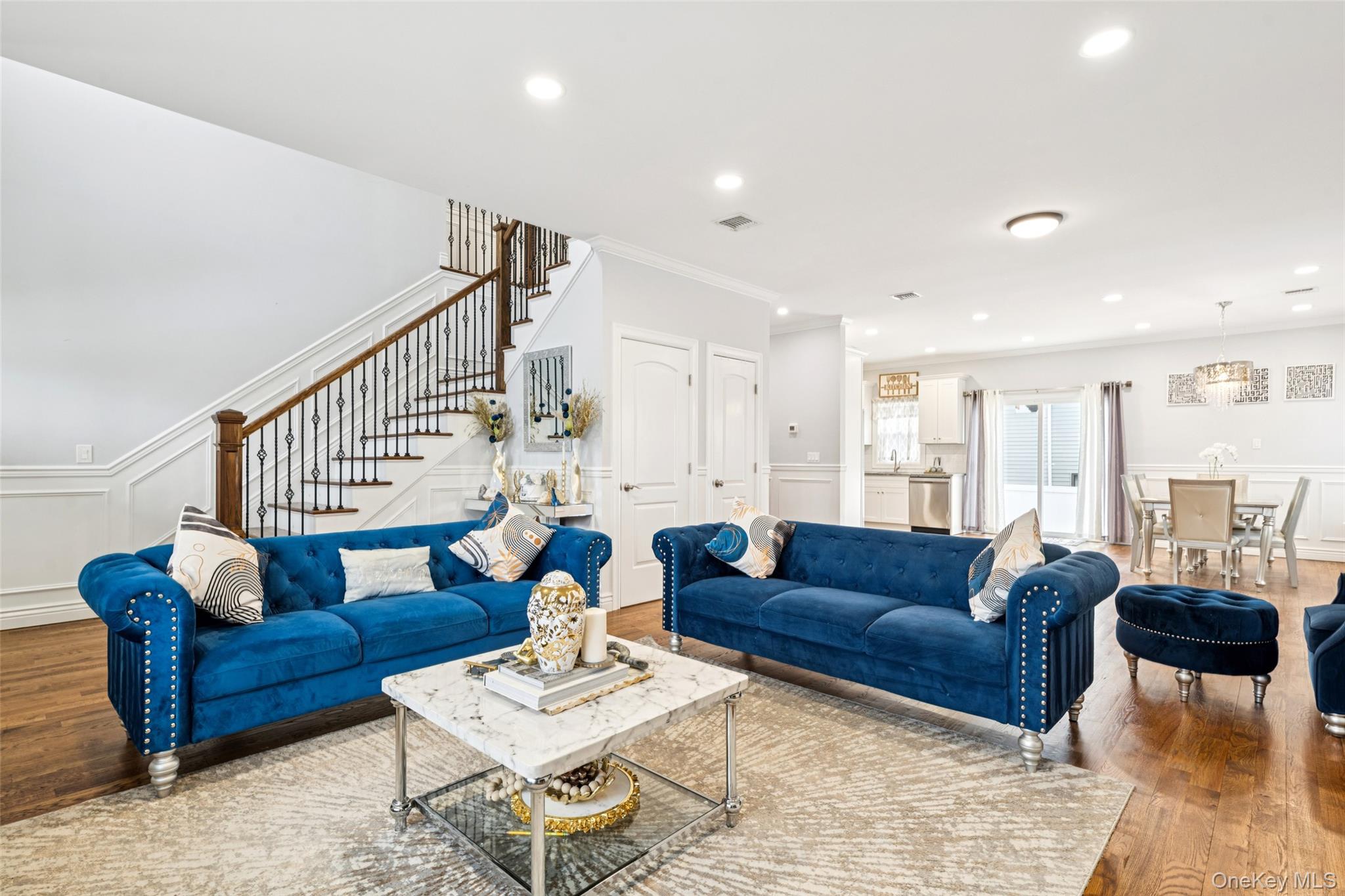 2162 Seamans Neck Road