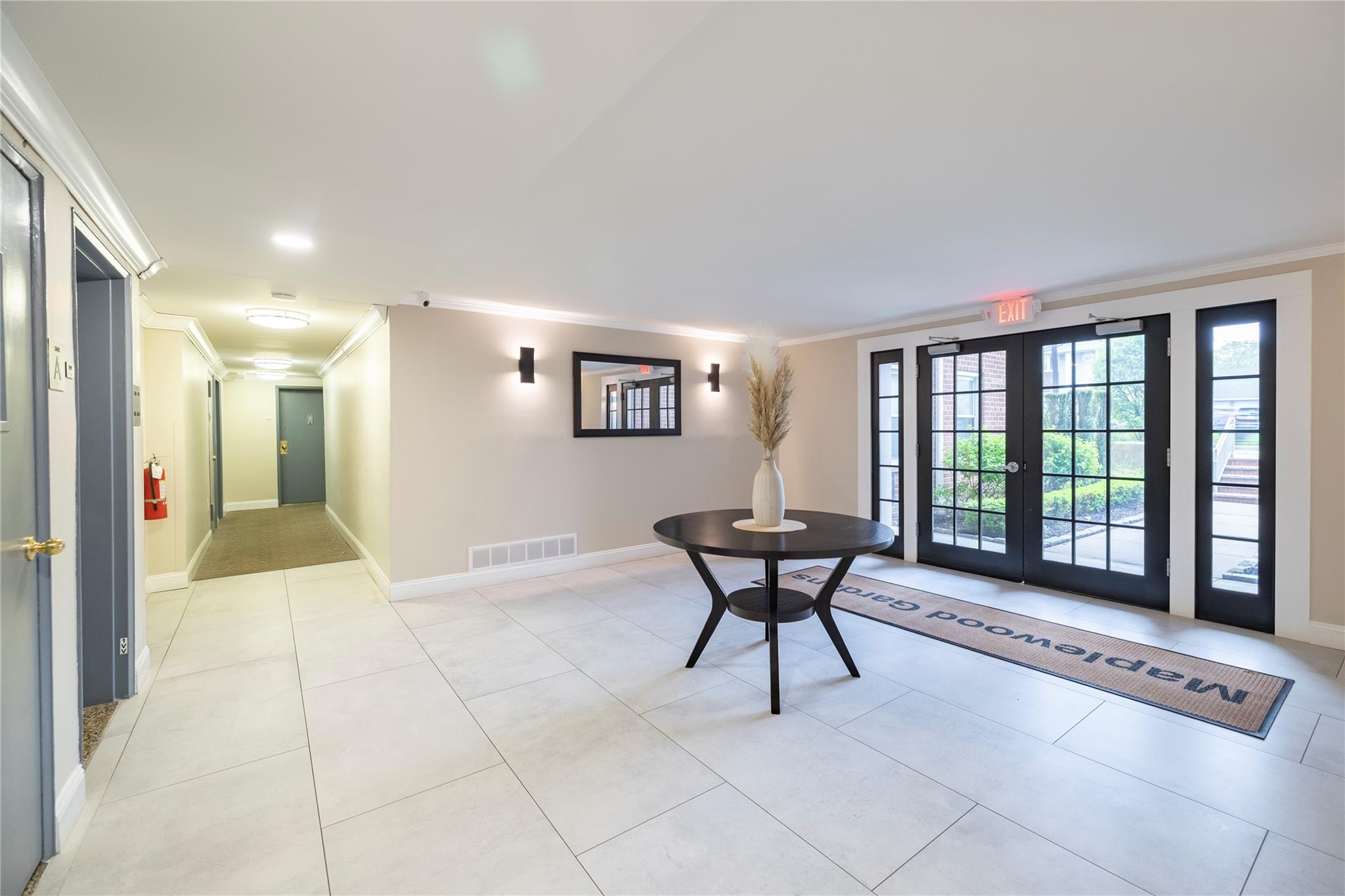 111 S Centre Avenue #2LL, Rockville Centre, New York image 3
