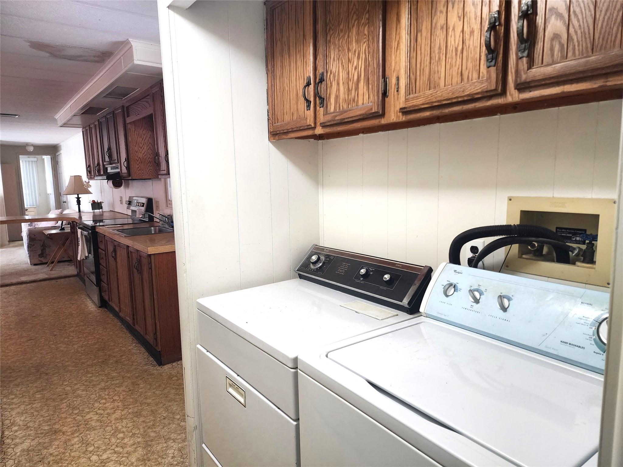 145 Village Circle, Manorville, New York image 11