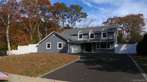 Photo of 1 Eliot Drive, Lake Grove, NY 11755 (MLS # 936537)