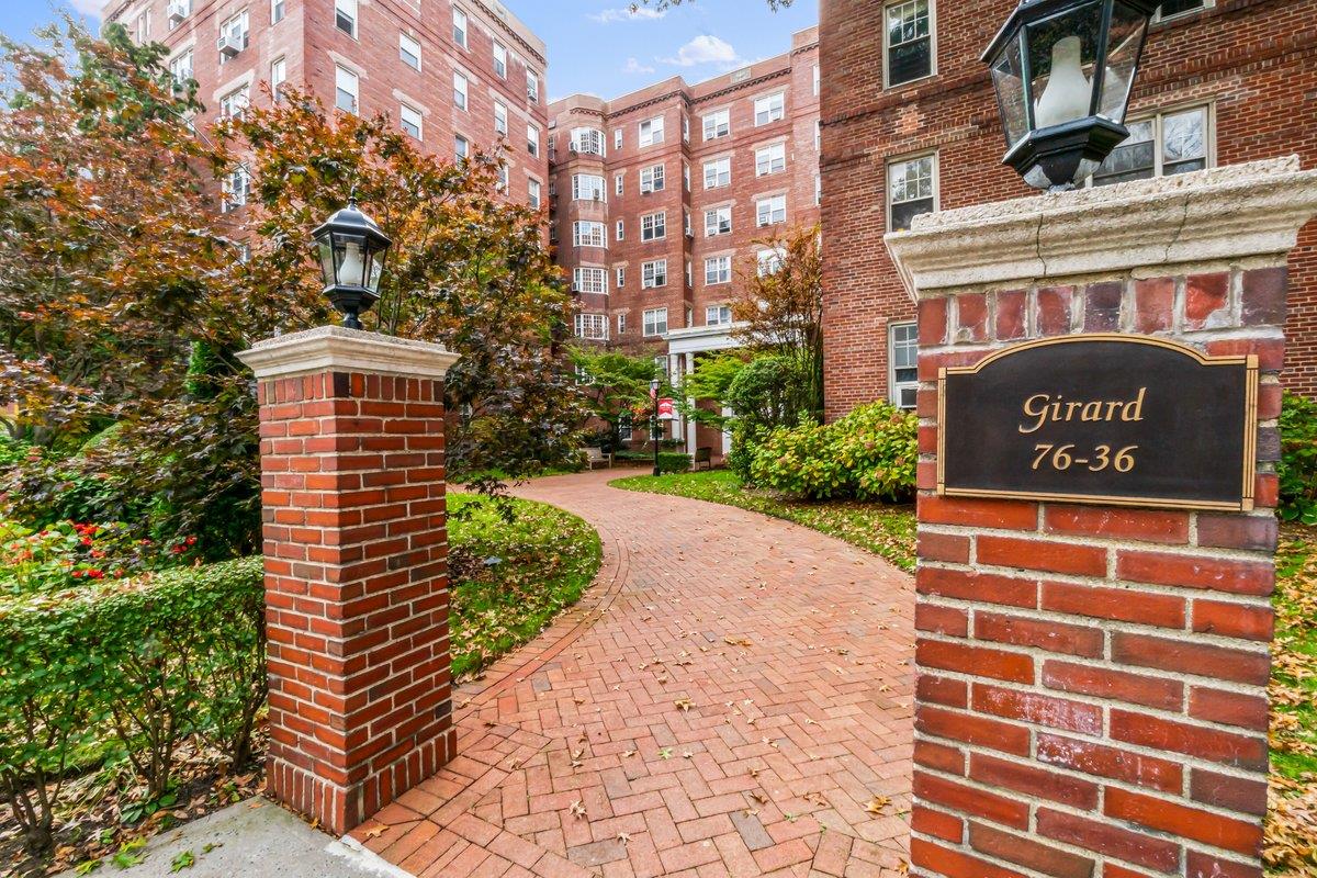 113th Street 1A, Forest Hills, Queens, NY - 1 Bedrooms  
1 Bathrooms  
4 Rooms - 