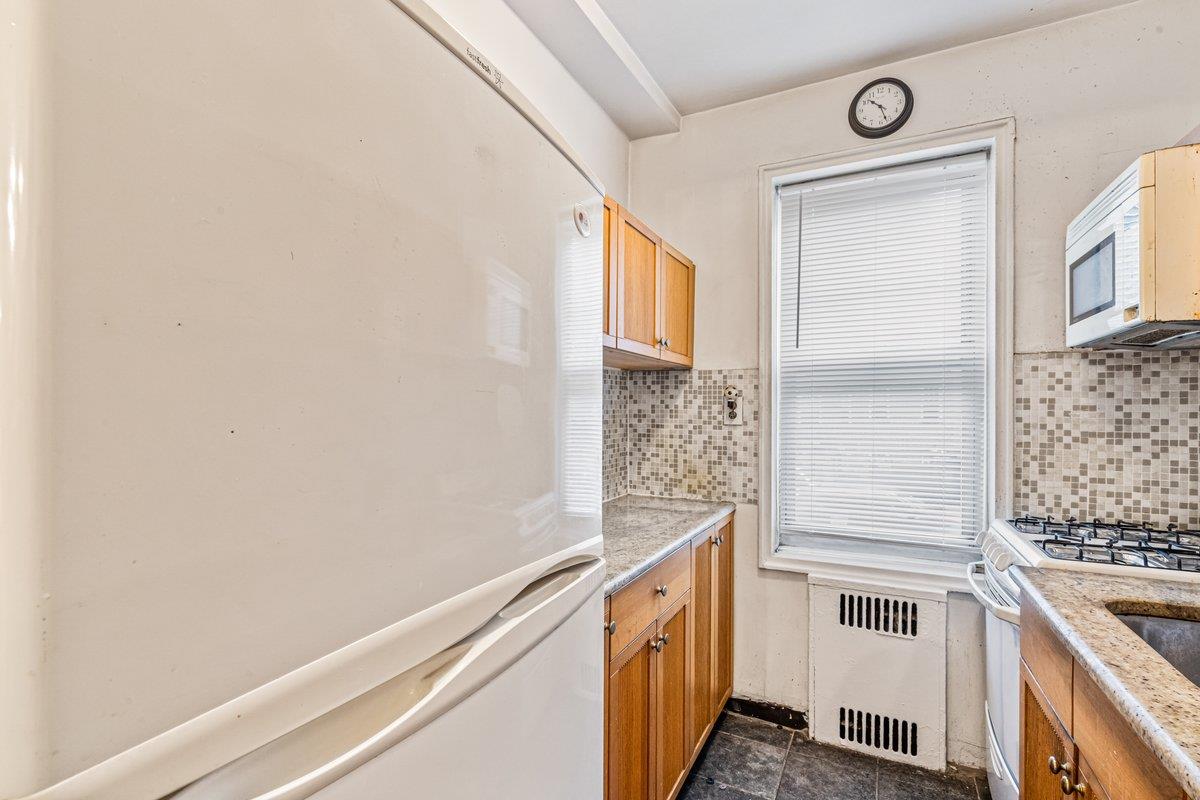 76-36 113th Street #1A, Forest Hills, New York image 15
