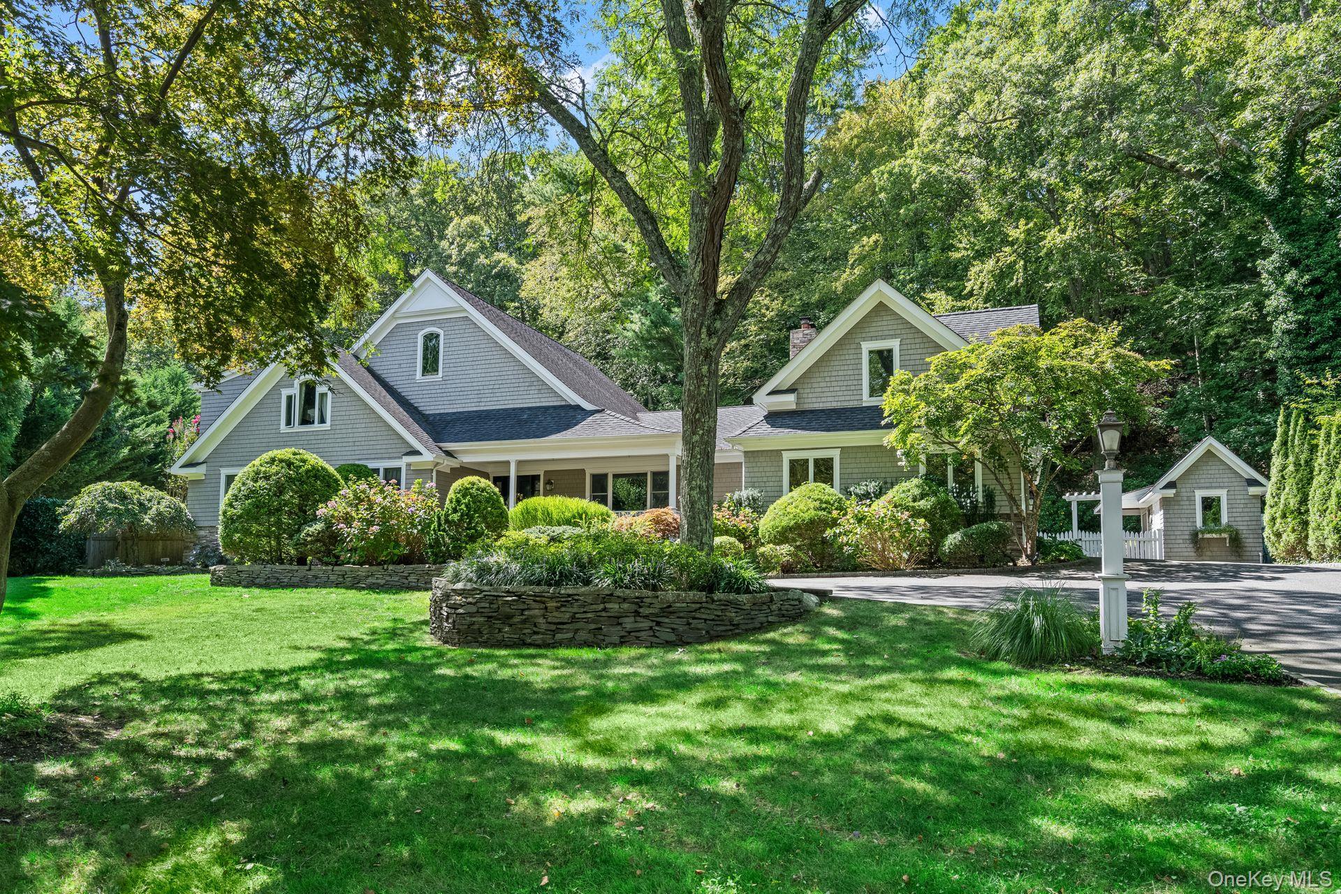 10 Hollise Court