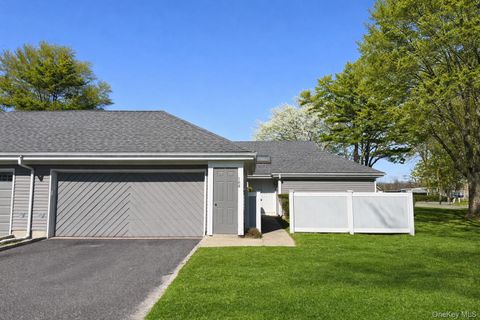 Condo For Sale - 188 River Drive<br/> Moriches, NY 11955