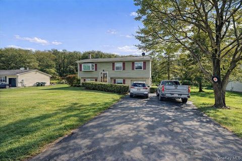 14 Capital Drive Blooming Grove NY 10992