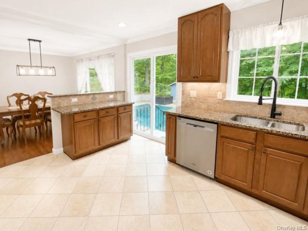 Photo of 6 George Court, Miller Place, NY 11764 (MLS # 1003800)
