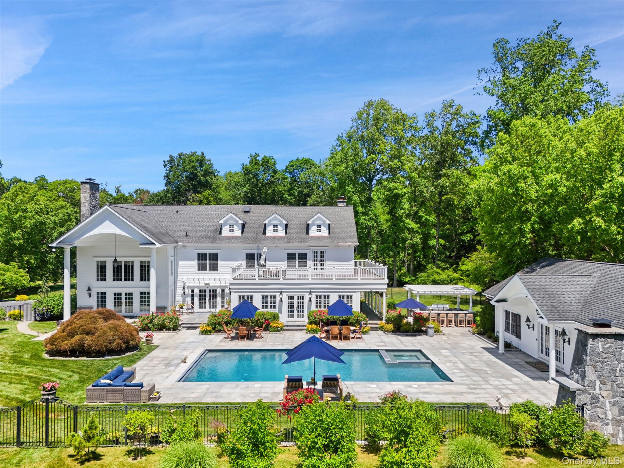 5 Apple Mill Road