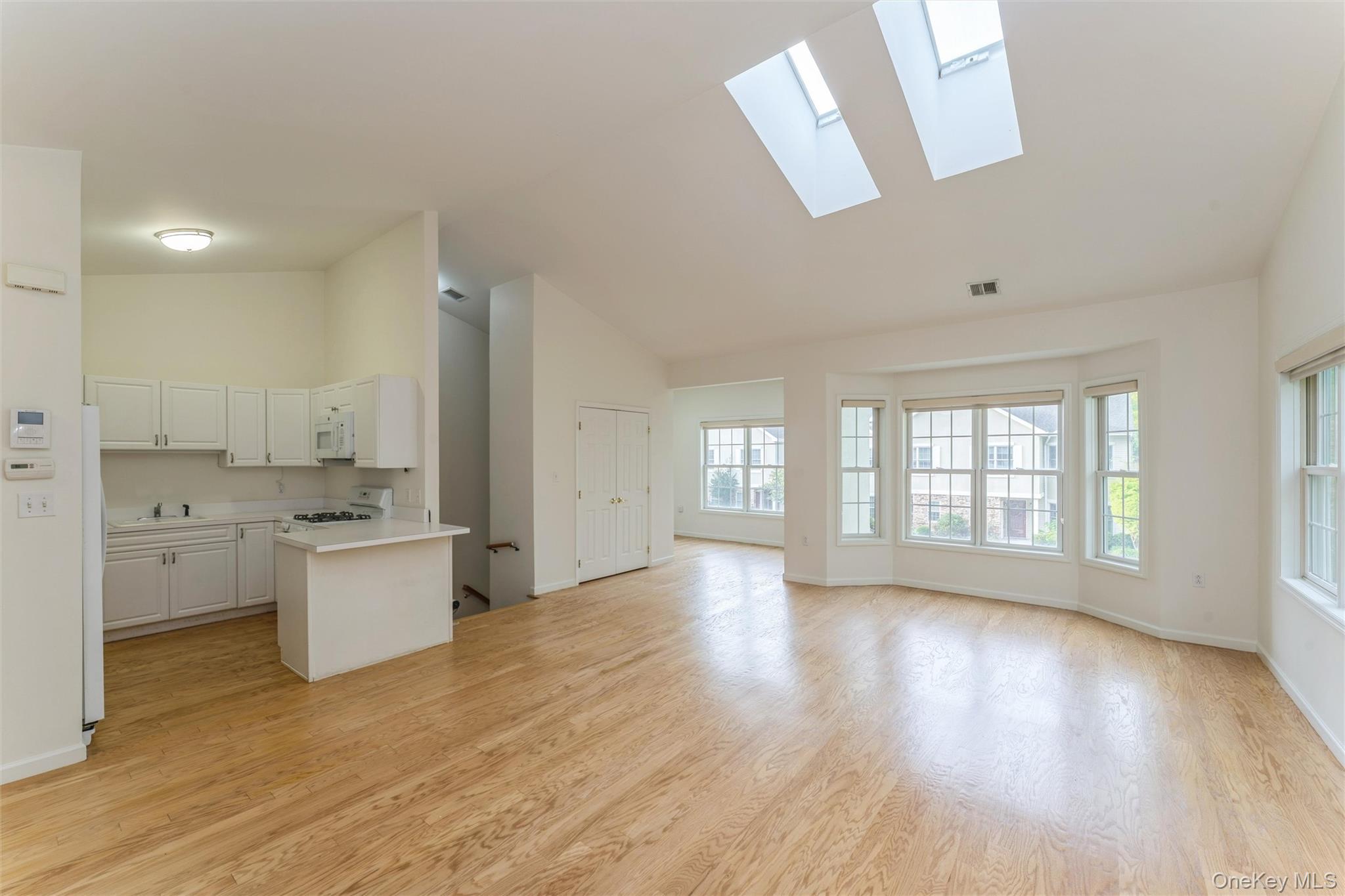 98 Pond View Drive 240