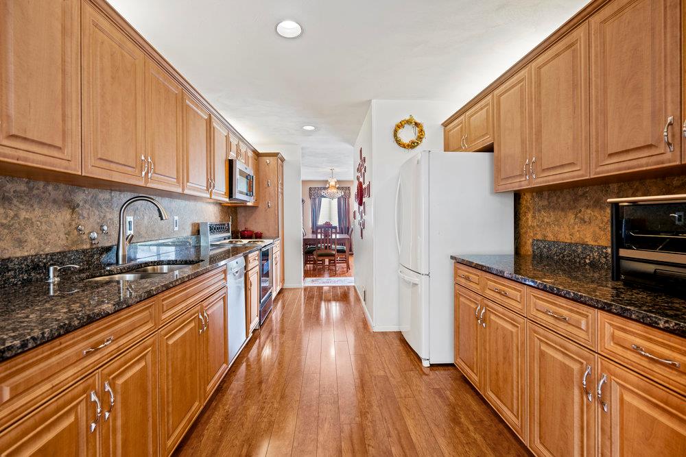 36 Indian Trace, Kings Park, New York image 7