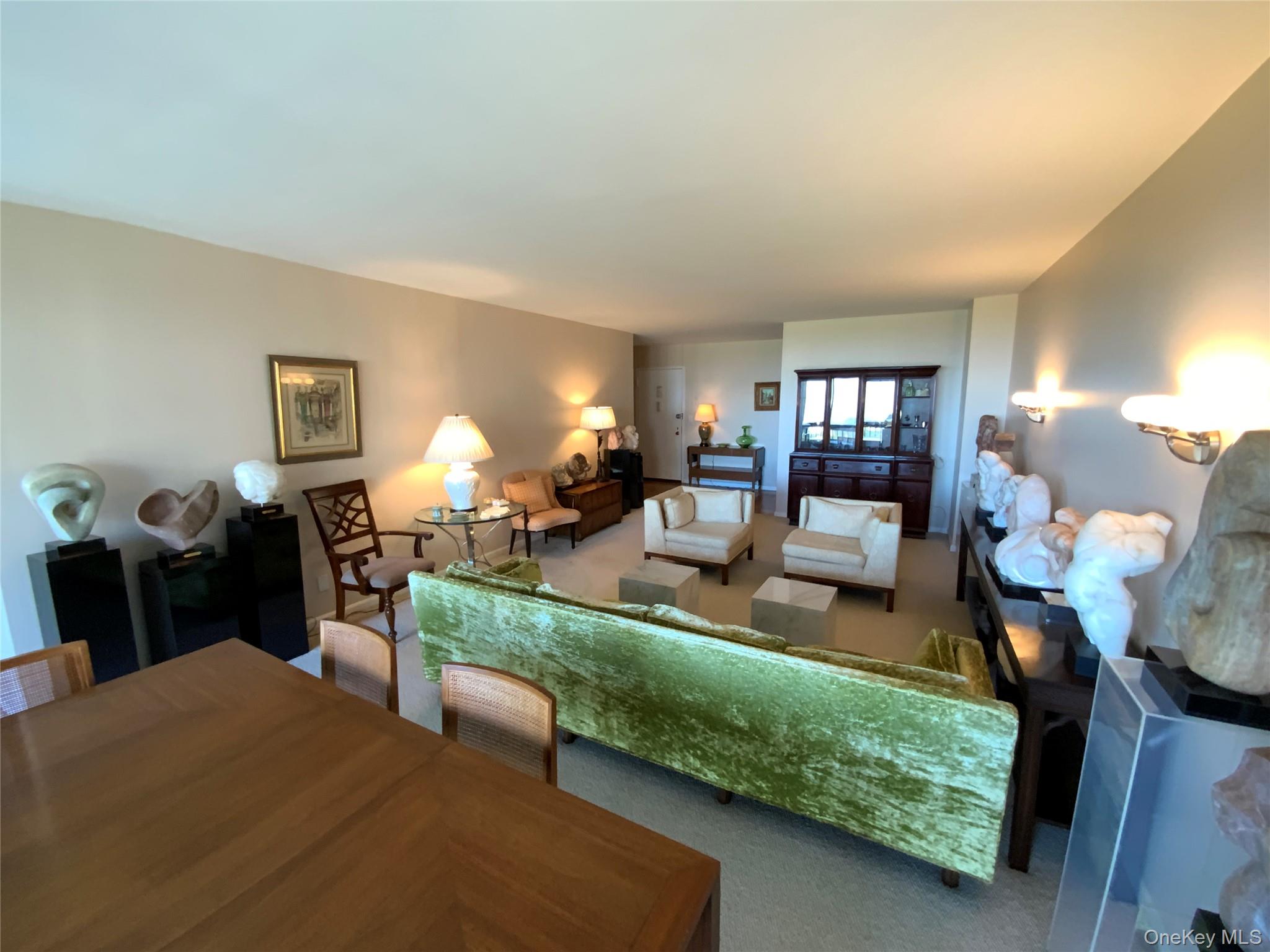 27110 Grand Central Parkway 22K