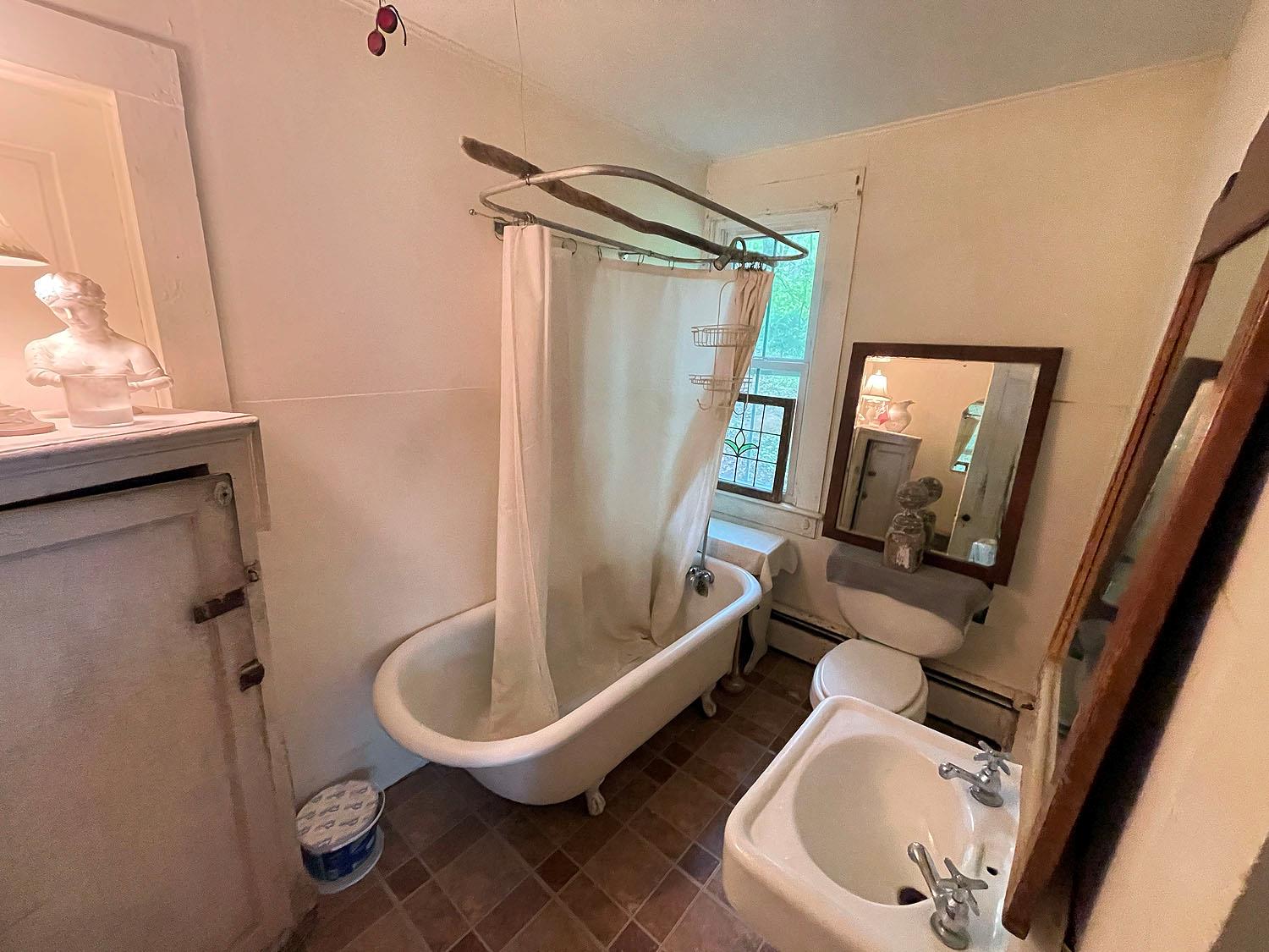 12 Henderson Road, Hankins, New York image 14