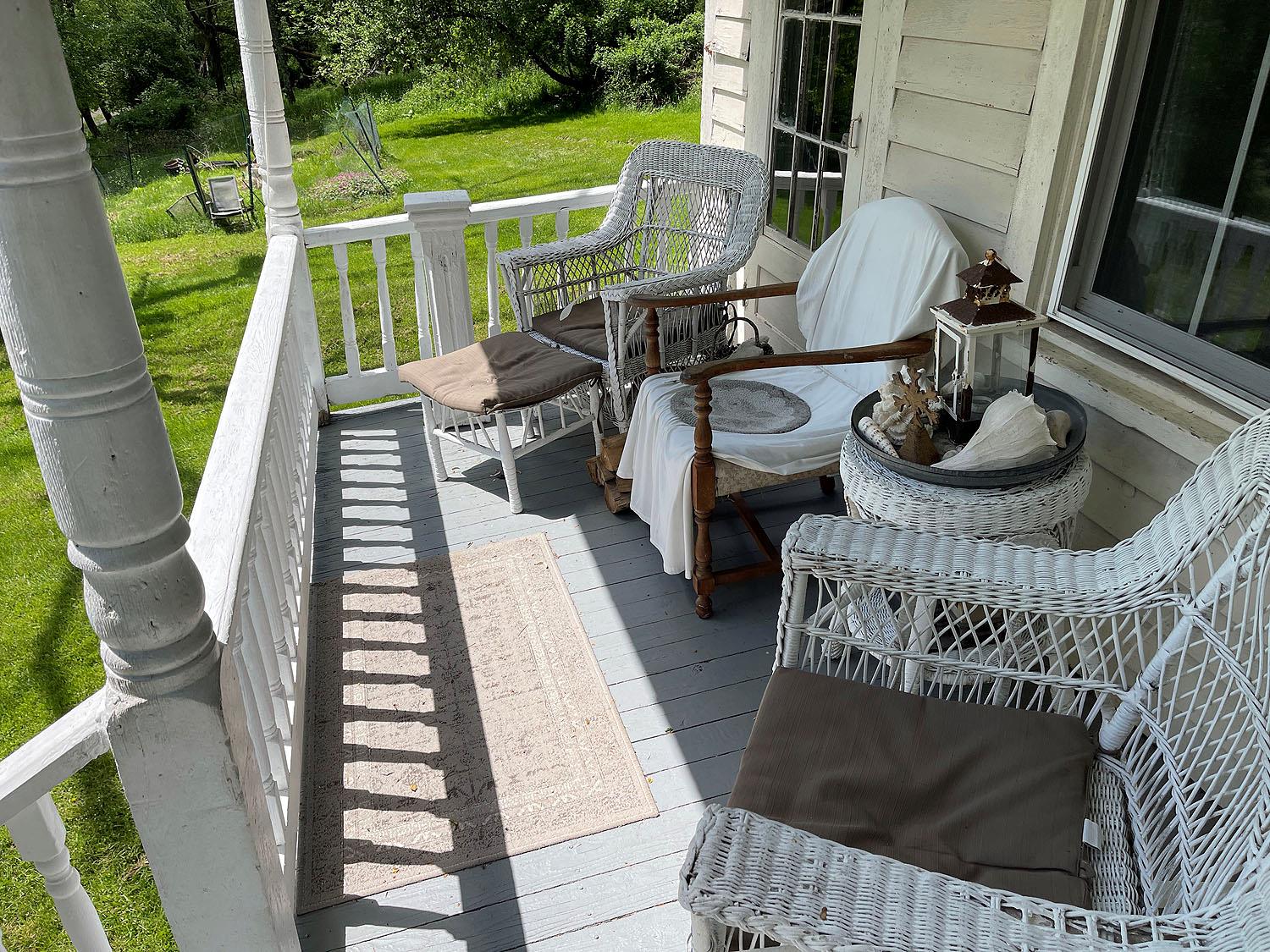 12 Henderson Road, Hankins, New York image 6