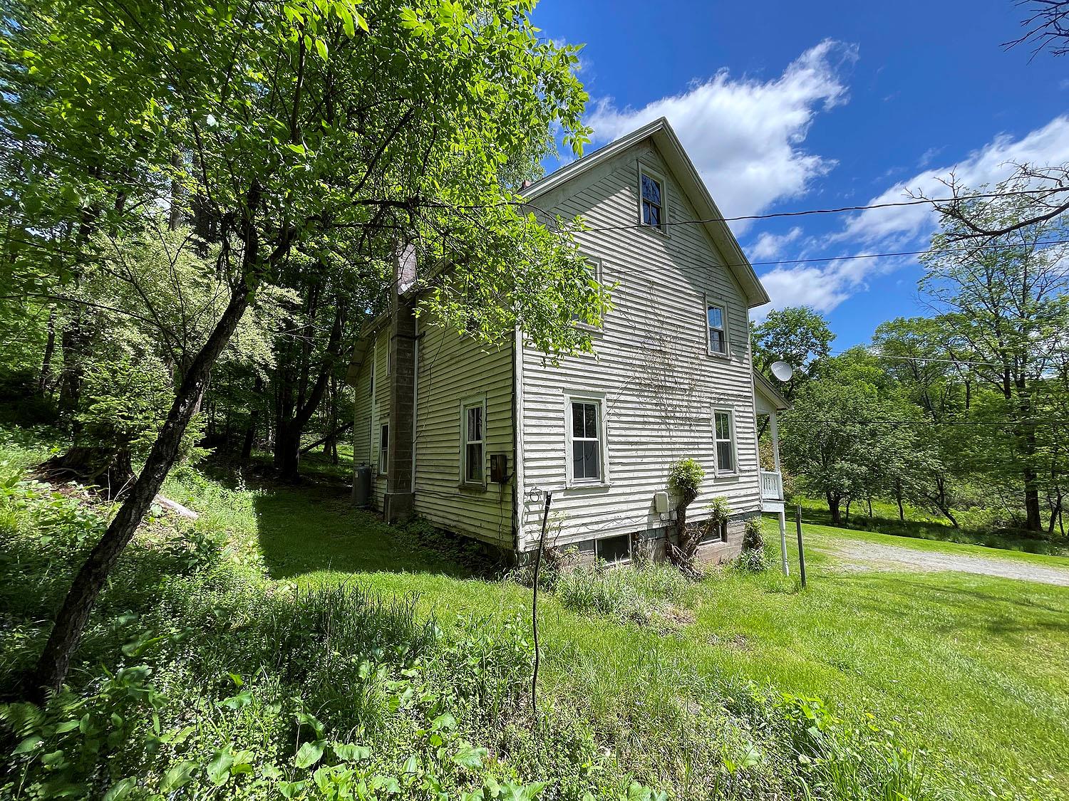 12 Henderson Road, Hankins, New York image 21