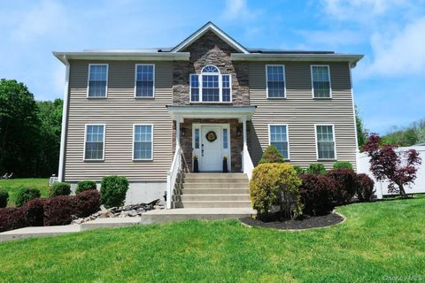 Homes For Sale - 94 Robinson Lane<br/> Wappingers Falls, NY 12590