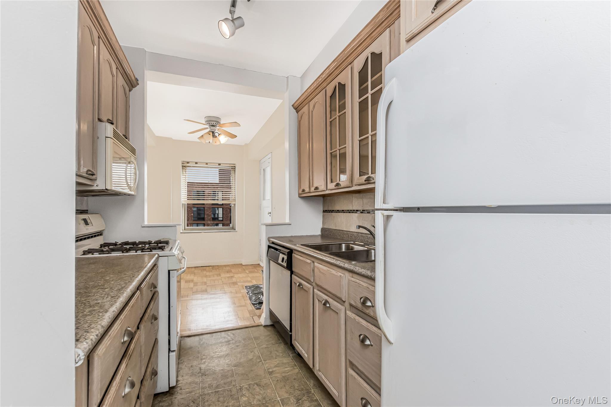 3515 Henry Hudson Parkway 5G