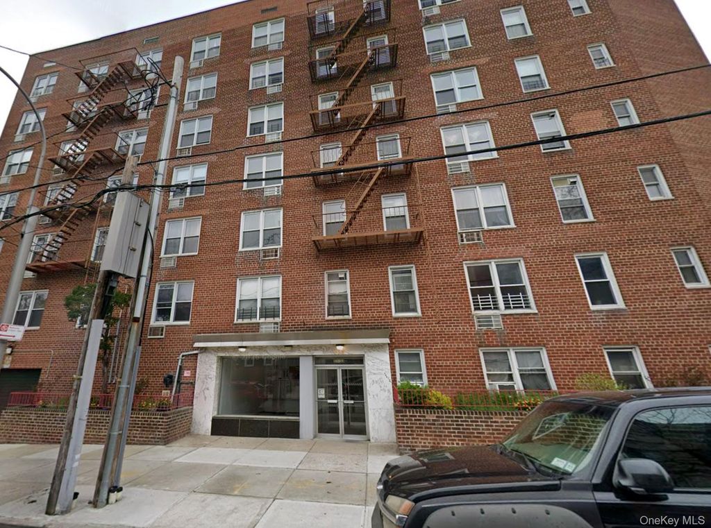 Photo of 5133 Goldsmith Street #5A, Elmhurst, NY 11373 (MLS # 1001461)