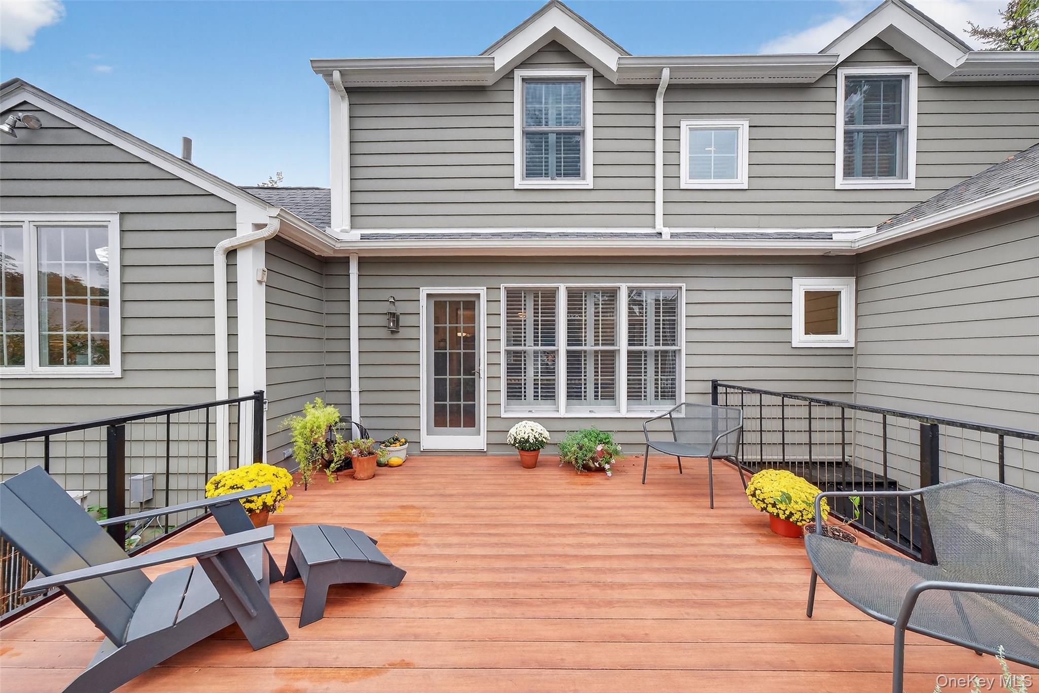 Croton-On-Hudson, New York 10520, United States, 5 Bedrooms Bedrooms, ,3 BathroomsBathrooms,Residential,Active,216679