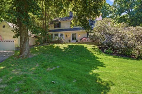 Photo of 2 Turner Drive, Chappaqua, NY 10514 (MLS # 991248)