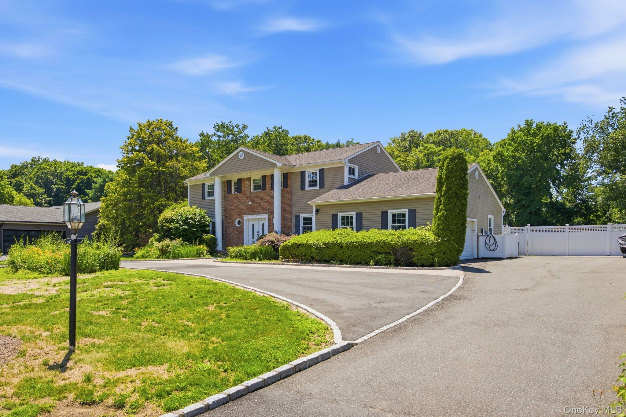 25 Artisan Avenue