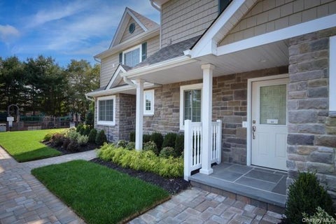 Apartment For Rent - 98 Cassa Loop #98<br/> Holtsville, NY 11742