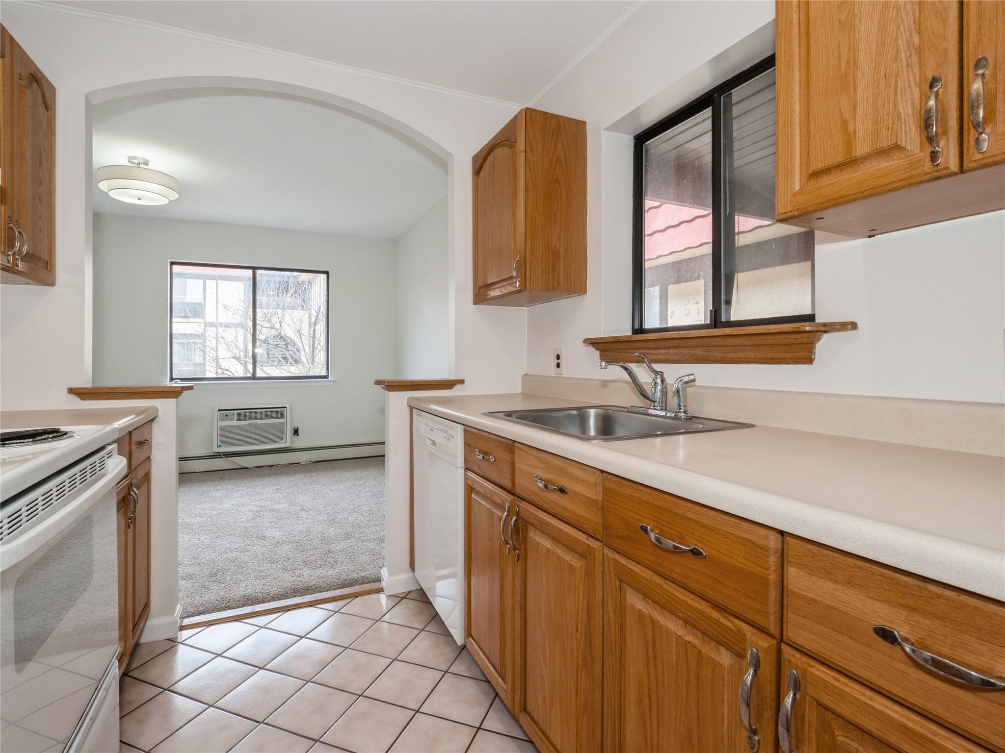 2 Loudon Drive #8, Fishkill, New York image 10