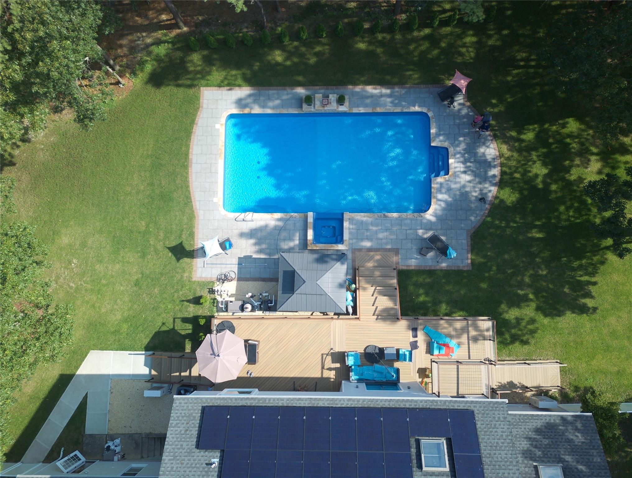 22 Russell Street, Manorville, New York image 37