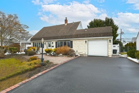 Homes For Sale - 103 Ranch Lane<br/> Levittown, NY 11756