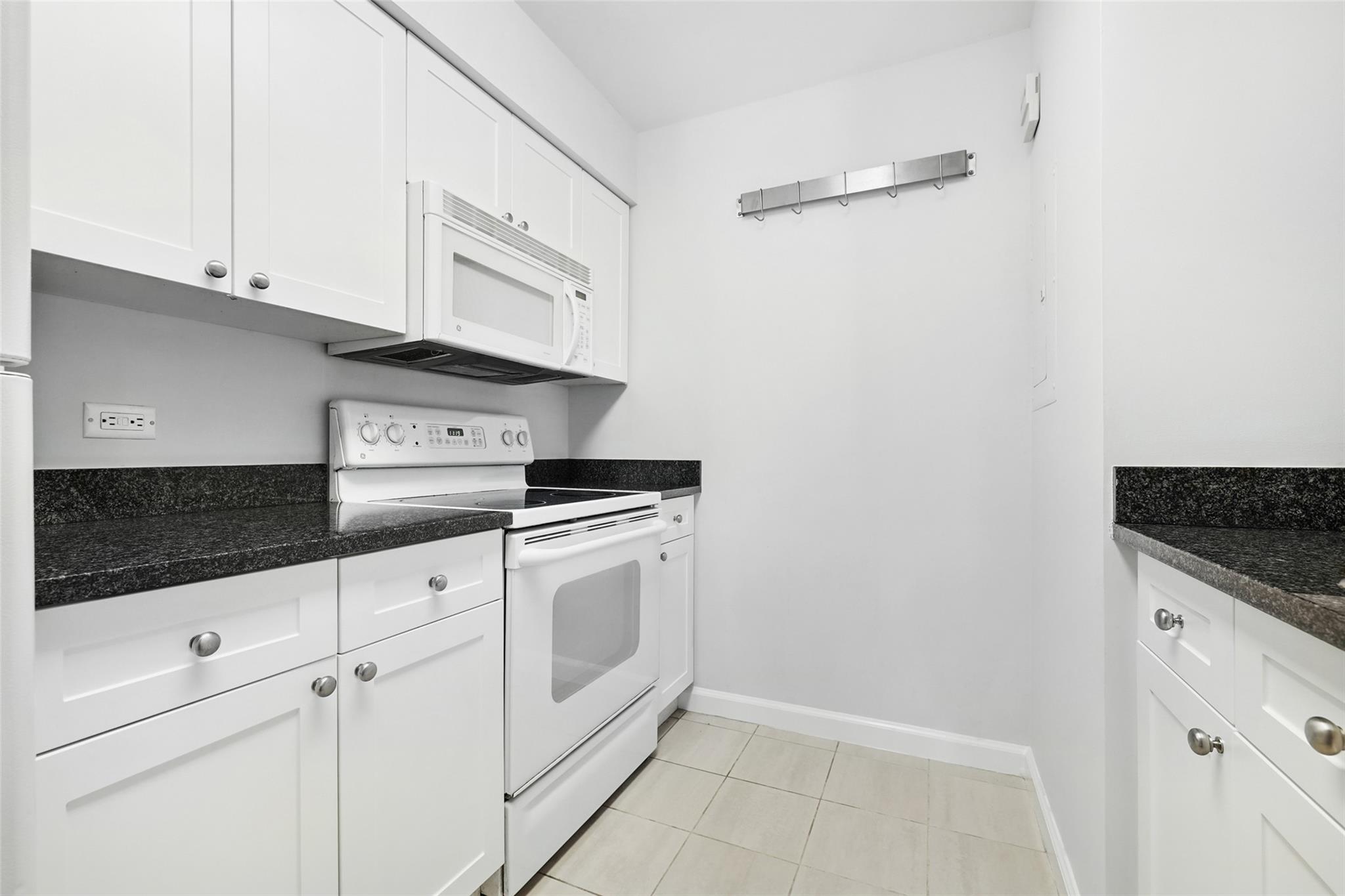 31 Greenridge Avenue #1F, White Plains, New York image 9