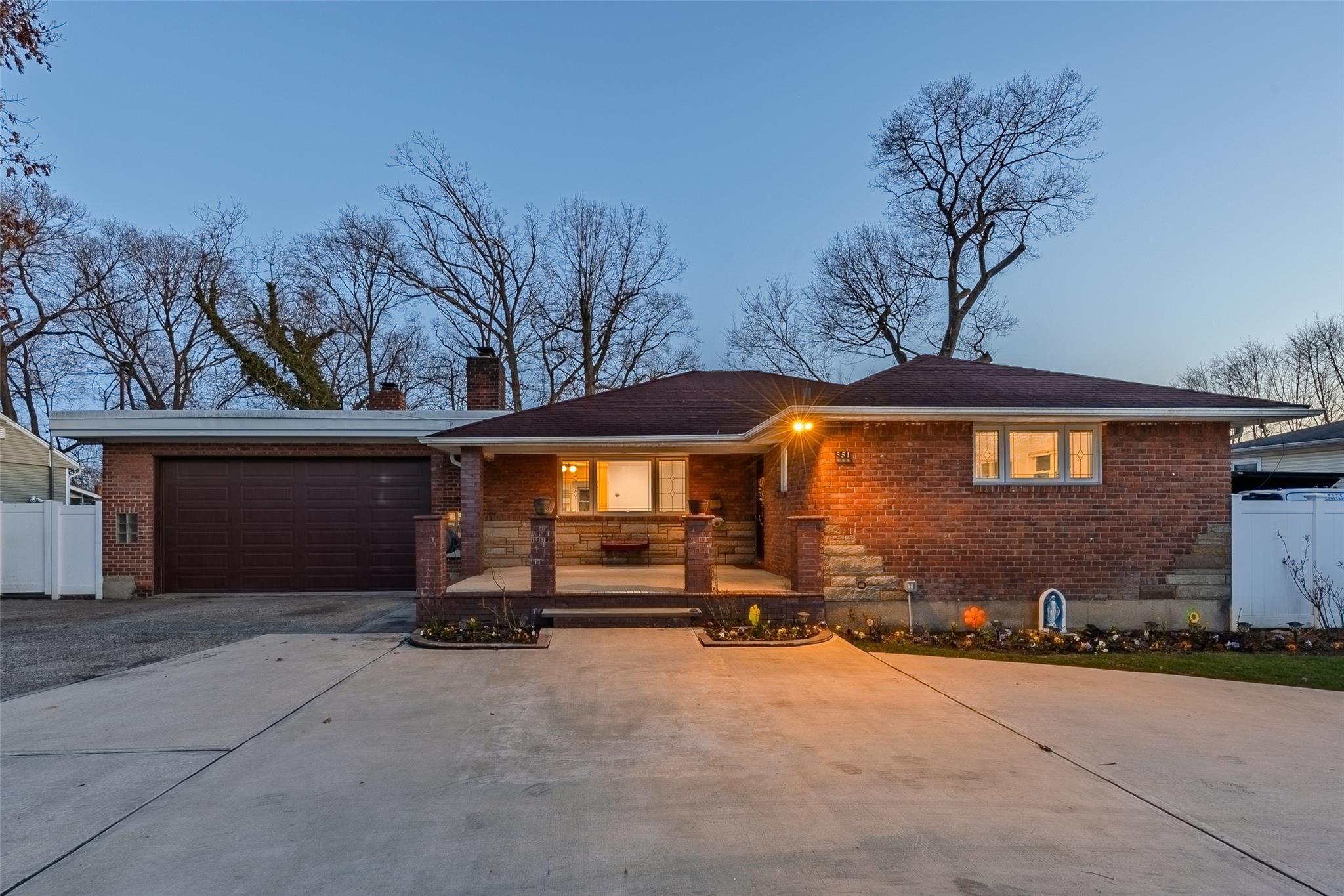 551 Pinebrook Avenue, West Hempstead, New York image 4