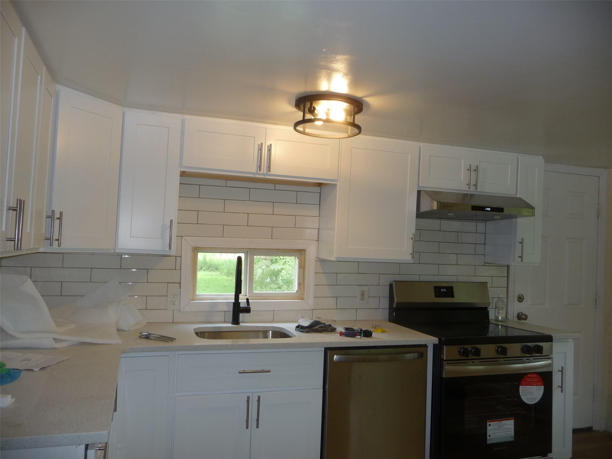 19 First Street, Cuddebackville, New York image 3