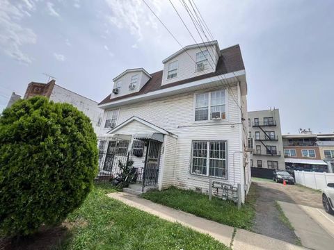 3418 103rd Street Corona NY 11368