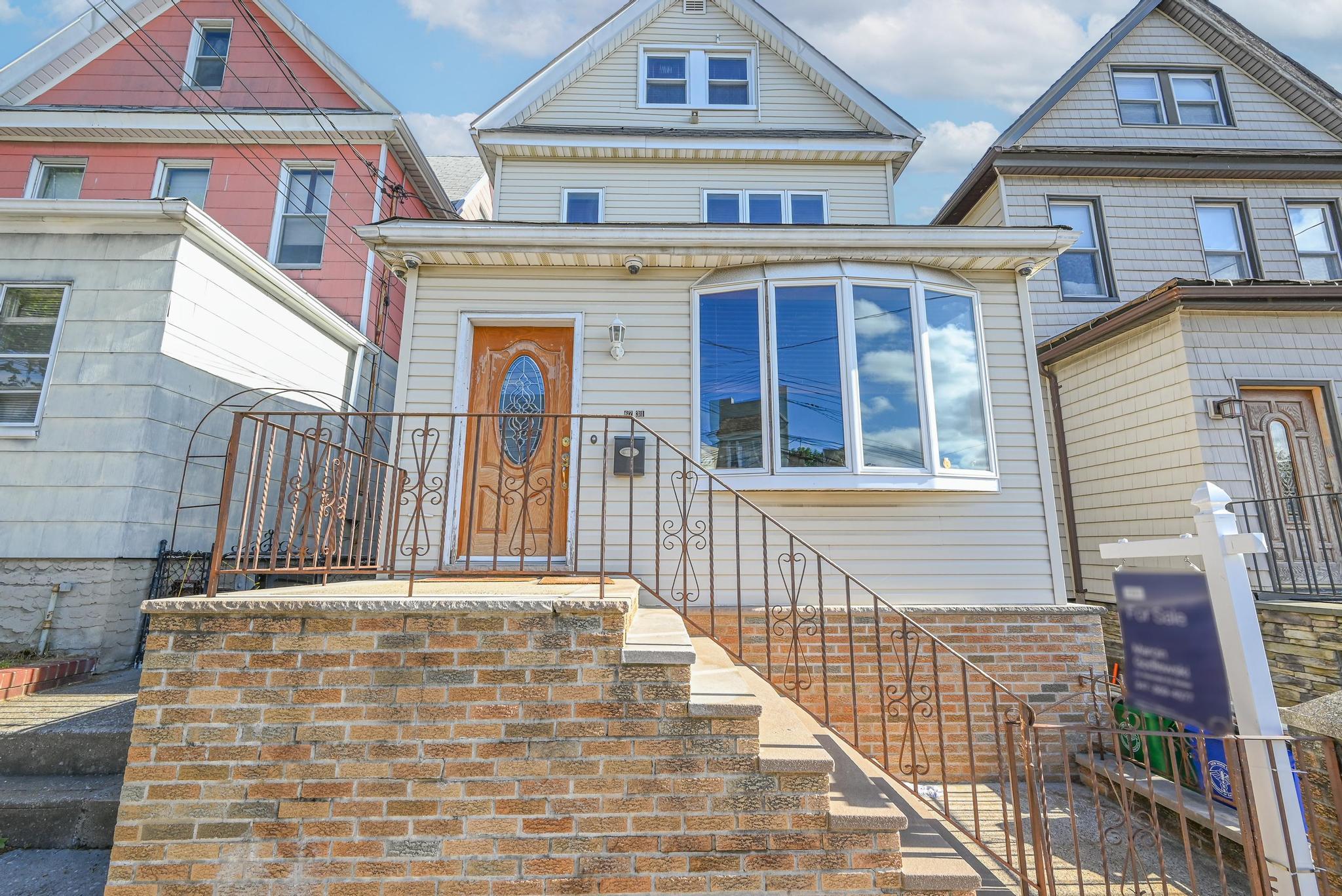 6731 52nd Road