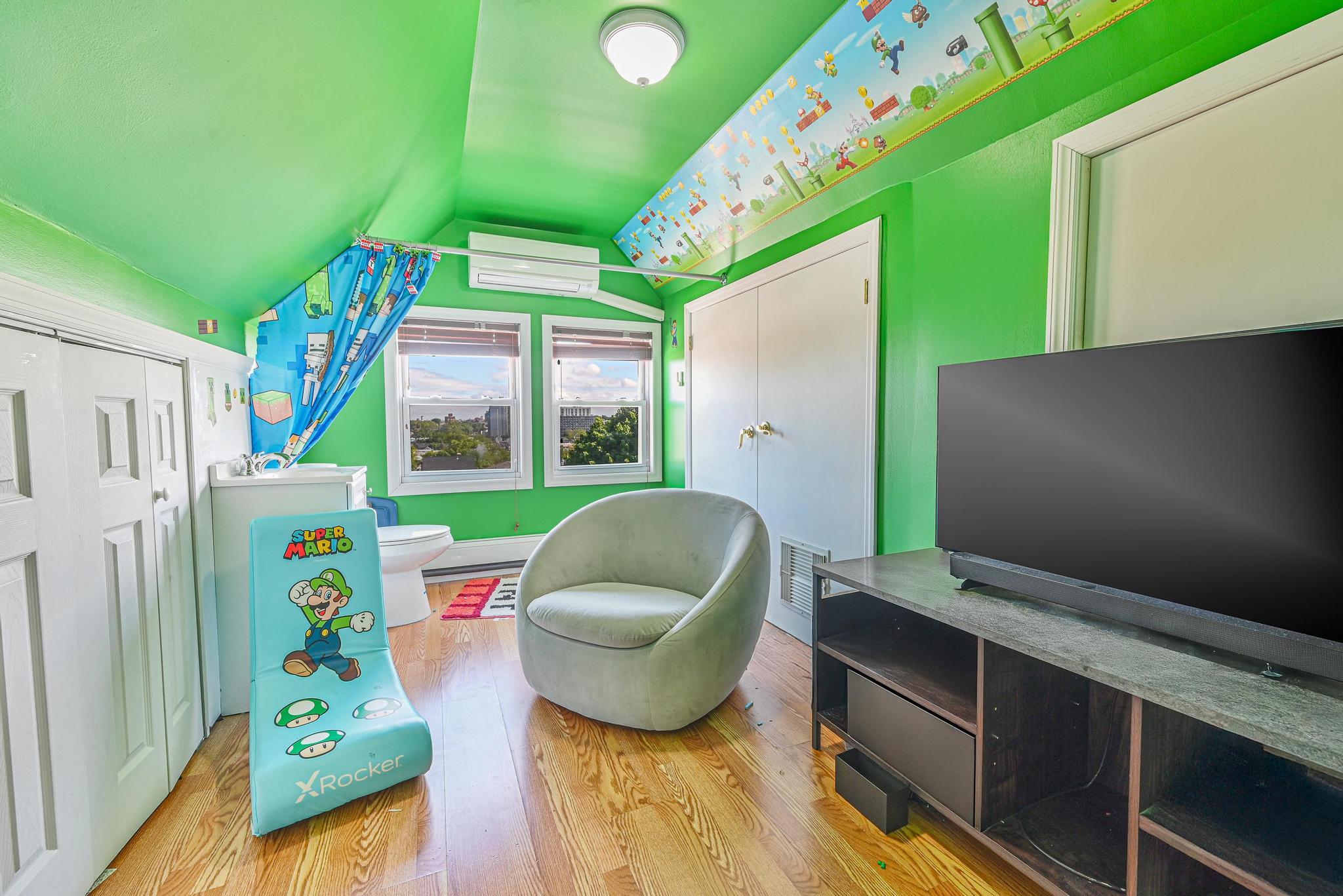 6731 52nd Road, Maspeth, New York image 18