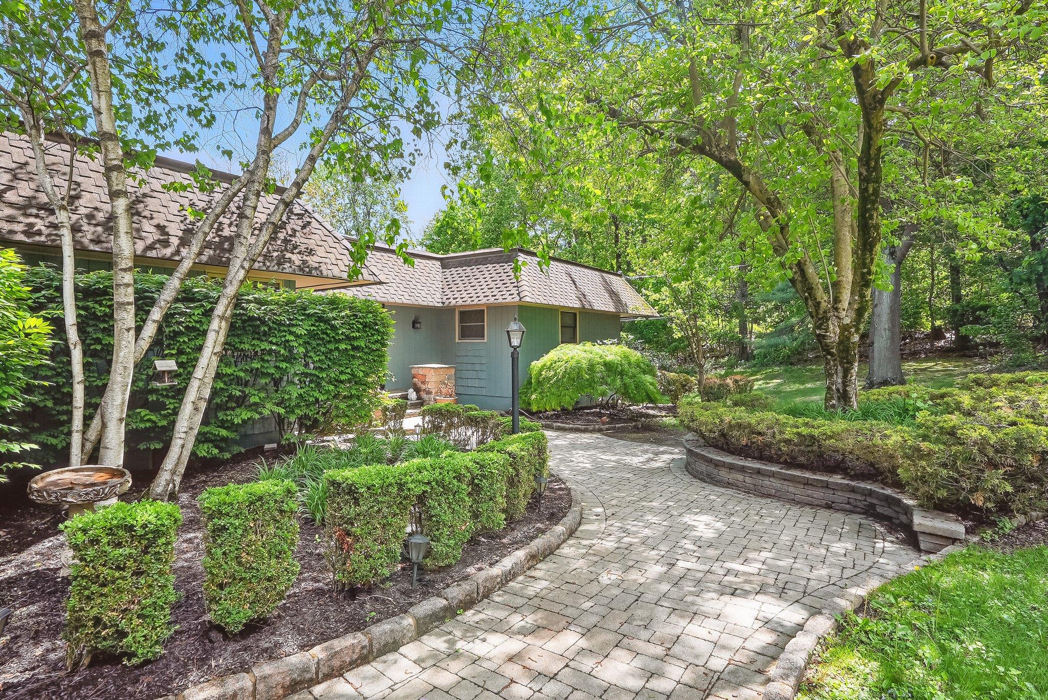 140 Powelton Circle, Newburgh, New York image 2