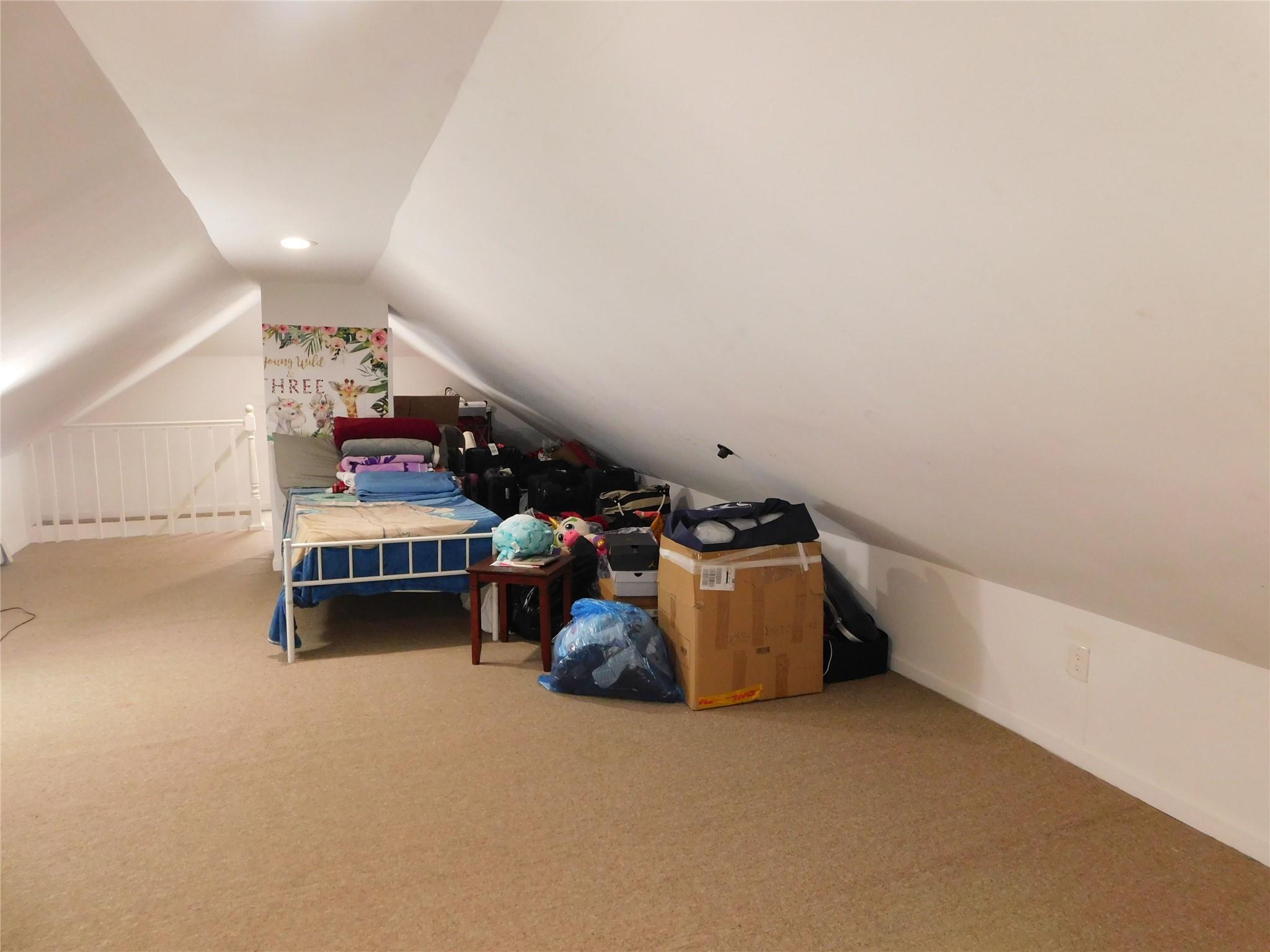 27 Ryder Avenue, North Babylon, New York image 14