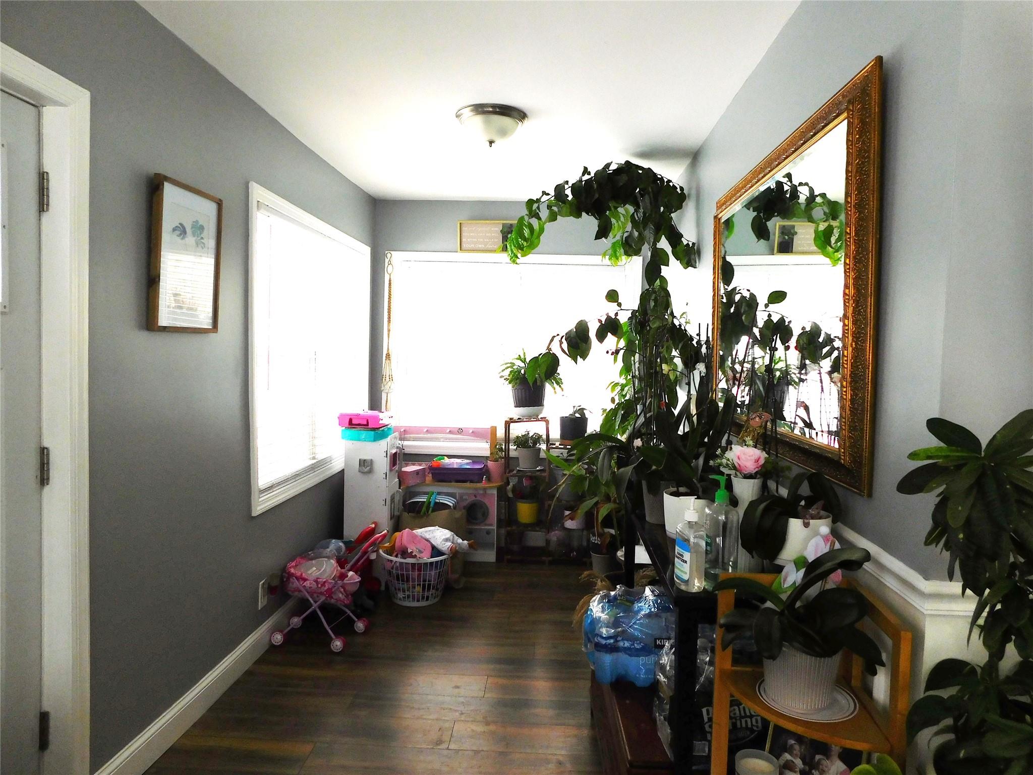27 Ryder Avenue, North Babylon, New York image 10