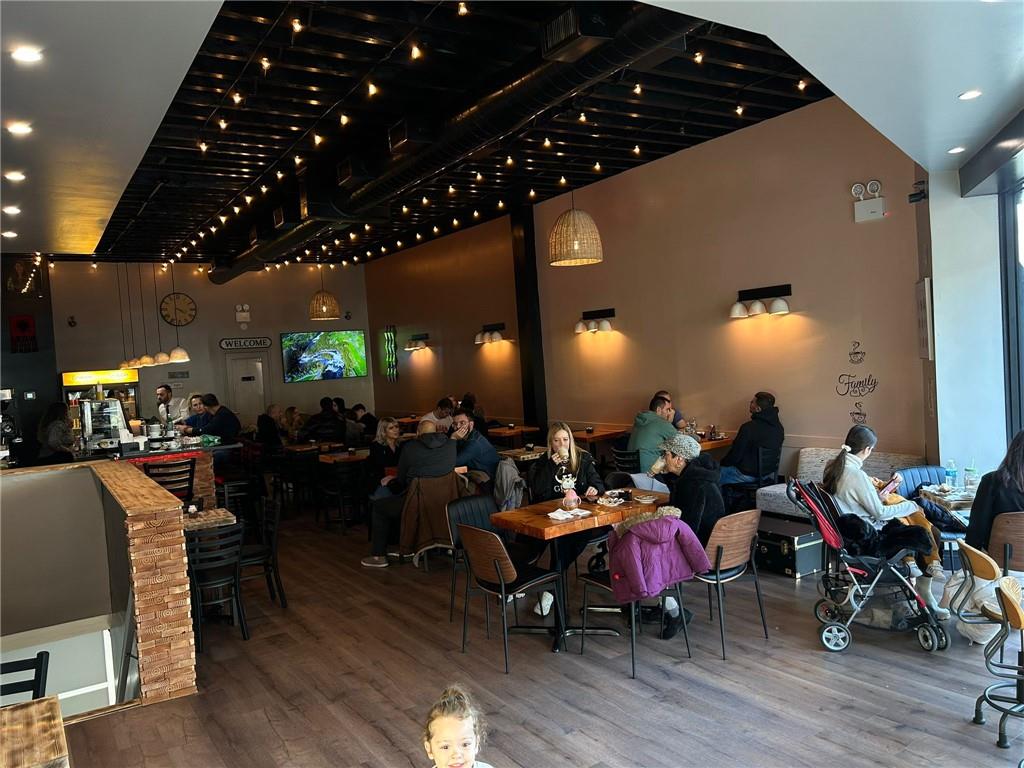 3042 Westchester Avenue