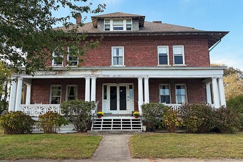 Photo of 857 Whistler Avenue, Fishers Island, NY 06390 (MLS # 923298)