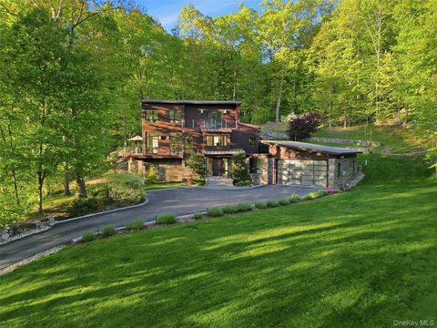 Tiny photo for 2 Lakeridge Drive, Armonk, NY 10504 (MLS # 971207)